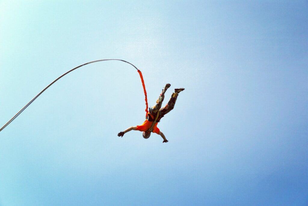 ¿Dónde se encuentra el salto bungee más largo en EE.UU.?