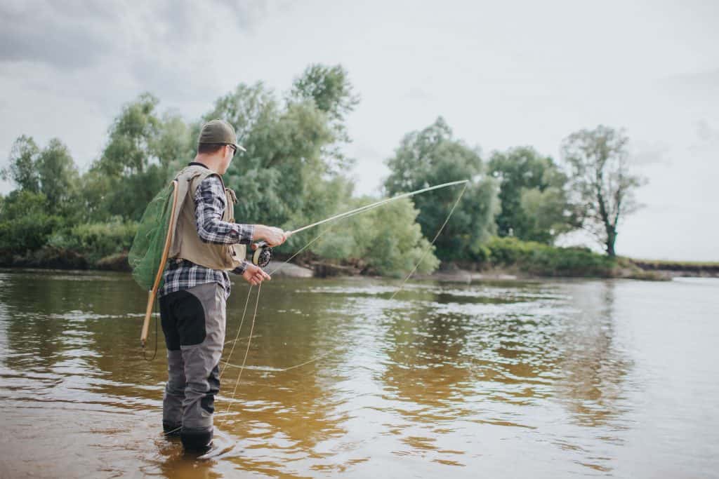 15 beneficios de la pesca con mosca