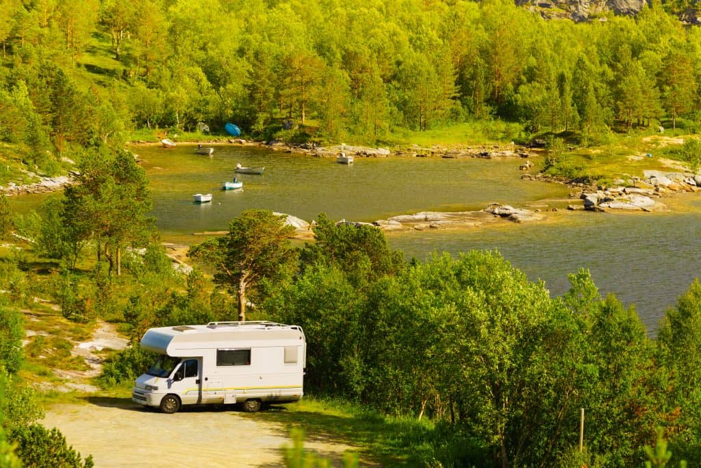 Cómo elegir la longitud ideal de la autocaravana para que quepa en los campamentos