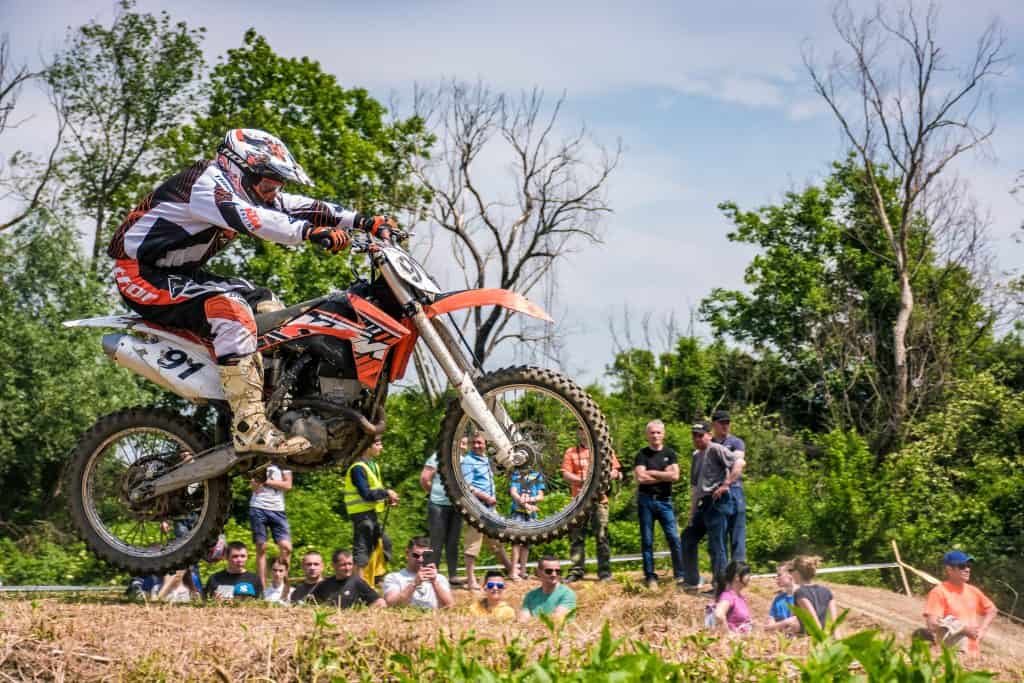 KTM lado a lado KTM UTV ¿KTM fabrica un lado a lado? ¿KTM fabrica un UTV?