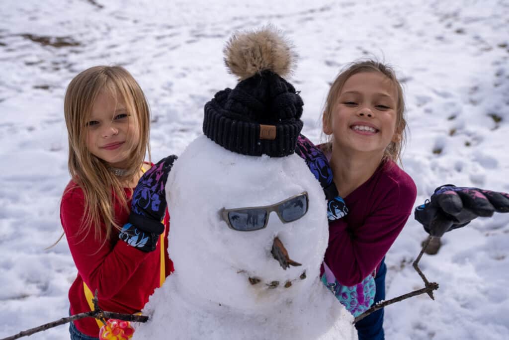 ¿Puedes hacer un muñeco de nieve con nieve helada?