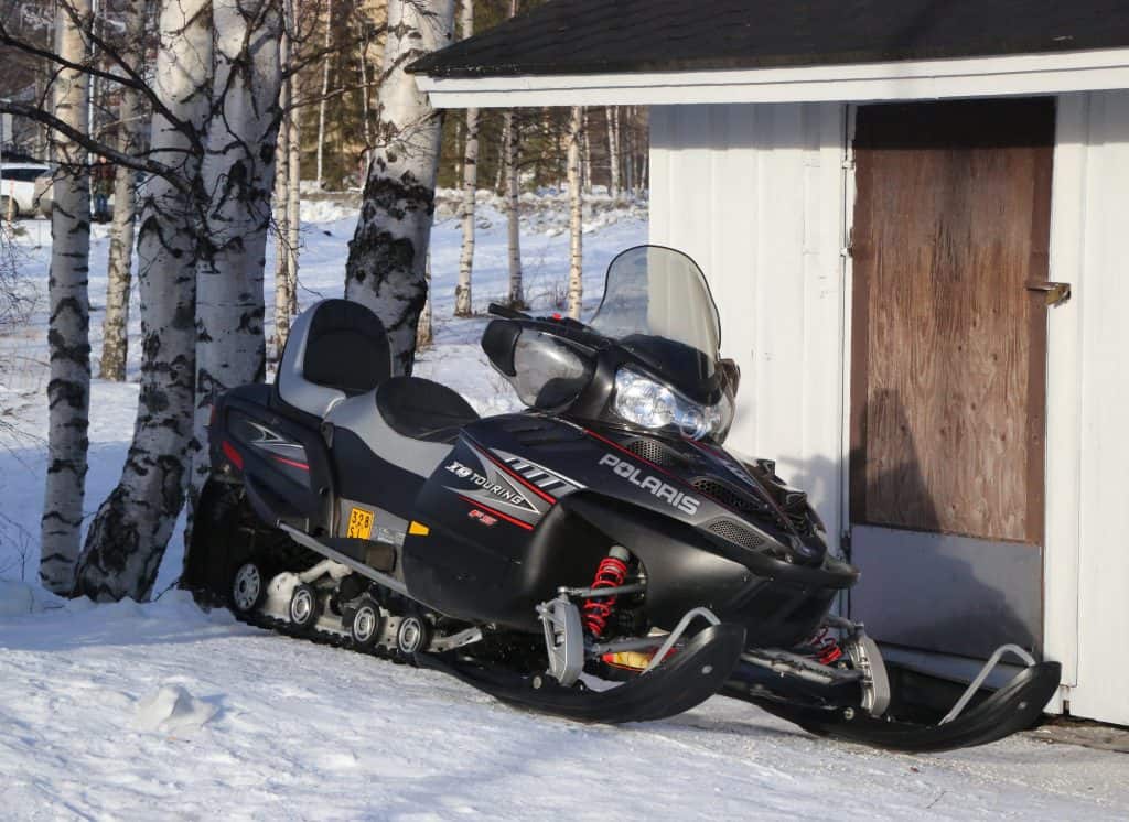 ¿Qué es una moto de nieve?