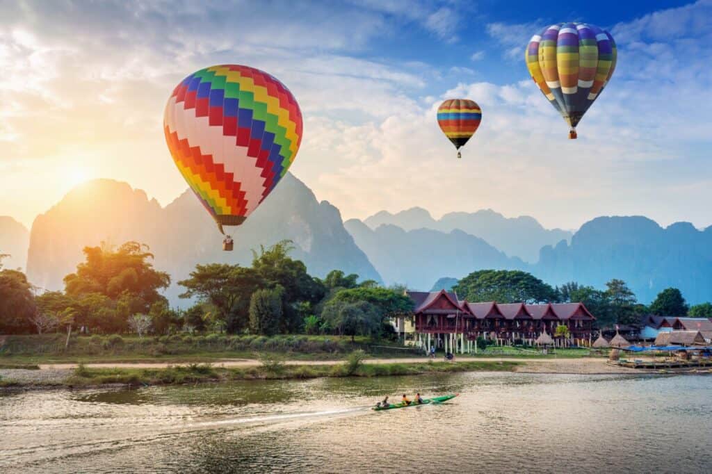 ¿Se puede hacer puenting desde un globo aerostático? ¿Dónde ir?