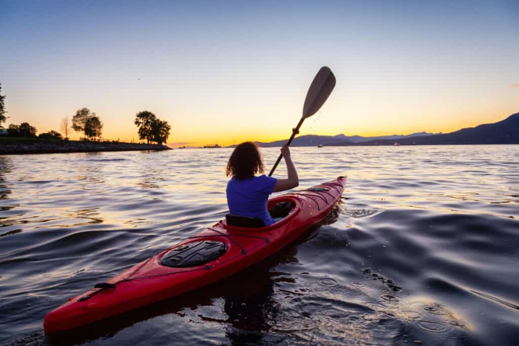 ¿Se te tuerce el remo del kayak? Esta es la razón